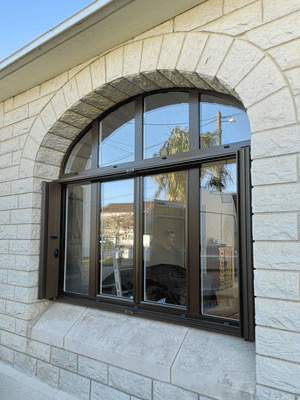 fenetre aluminium ouvrant visible optimax